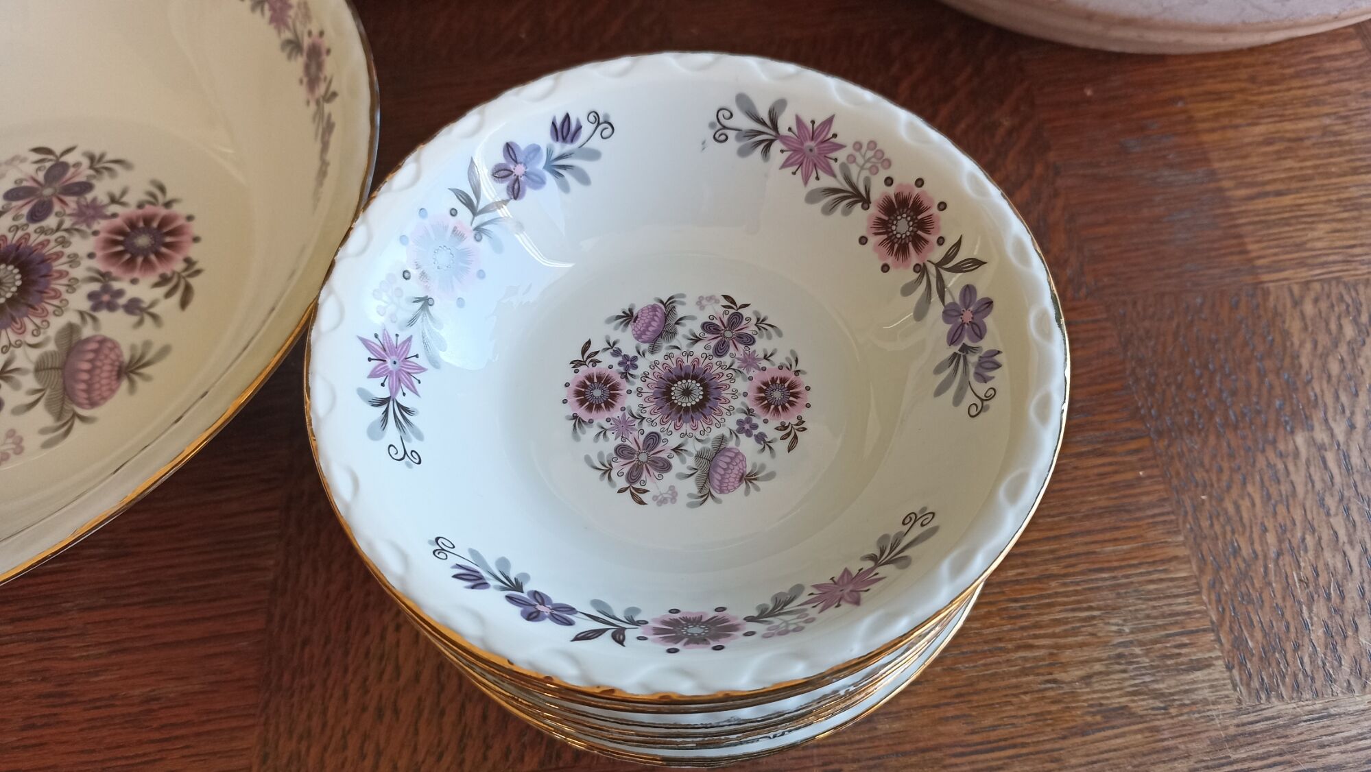 Paris porcelain dessert service