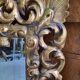 Miroir en bois dore a coquille