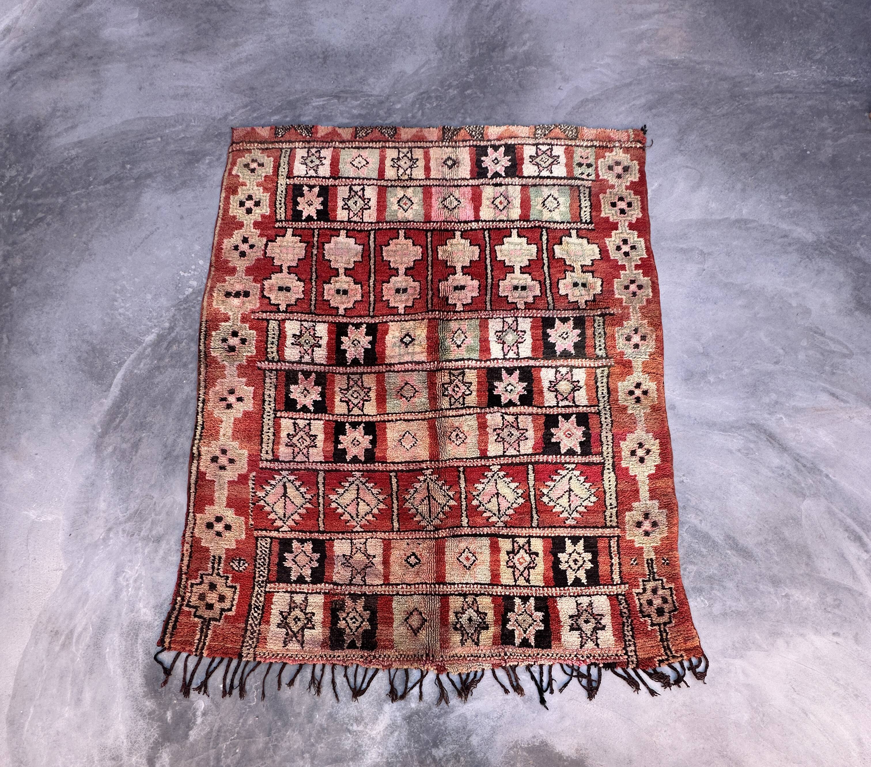 Moroccan Carpet - 187 x 226 cm