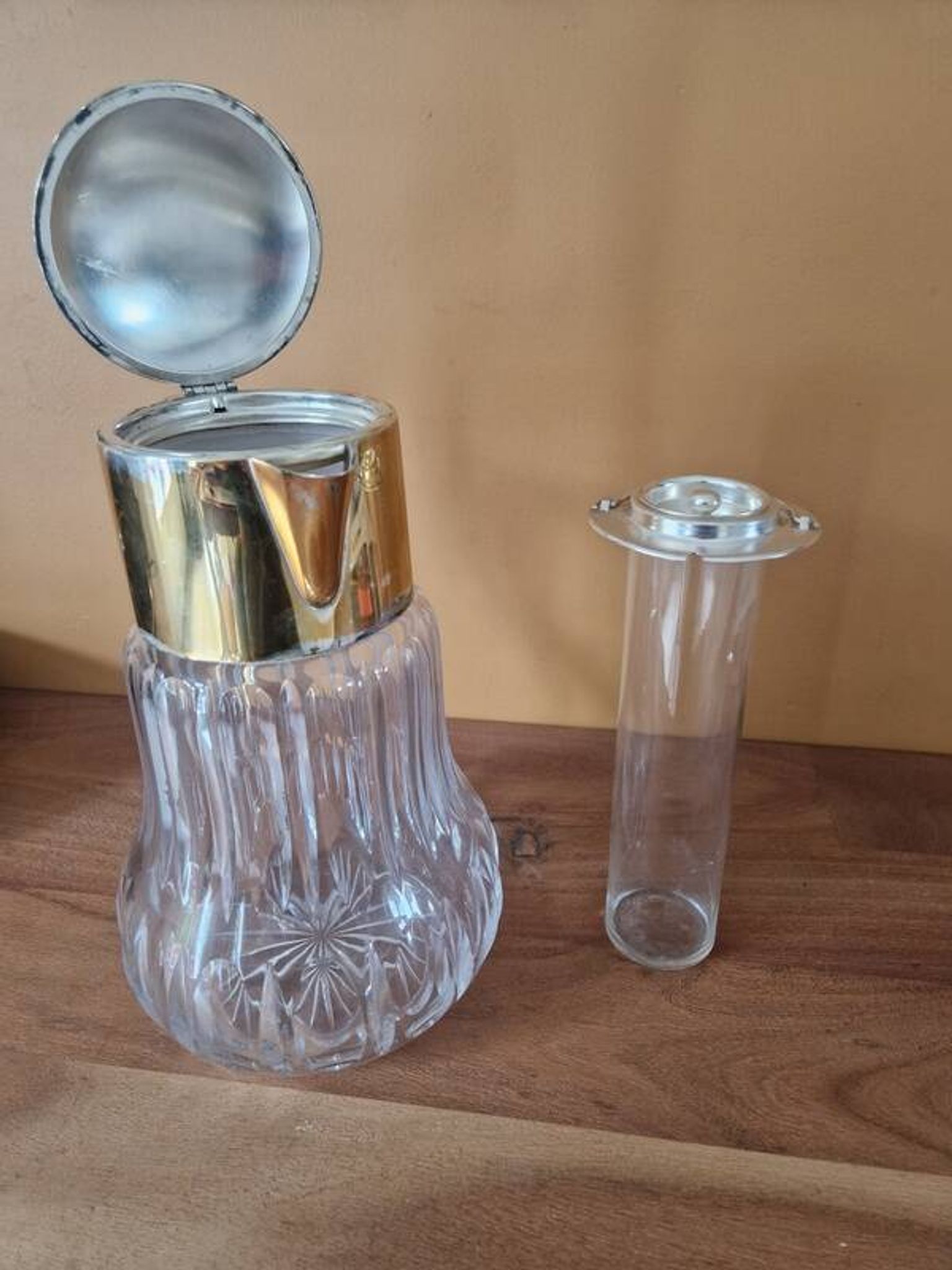 Jug for orangeade with crystal cooler, Hans Knabel, Esslingen.