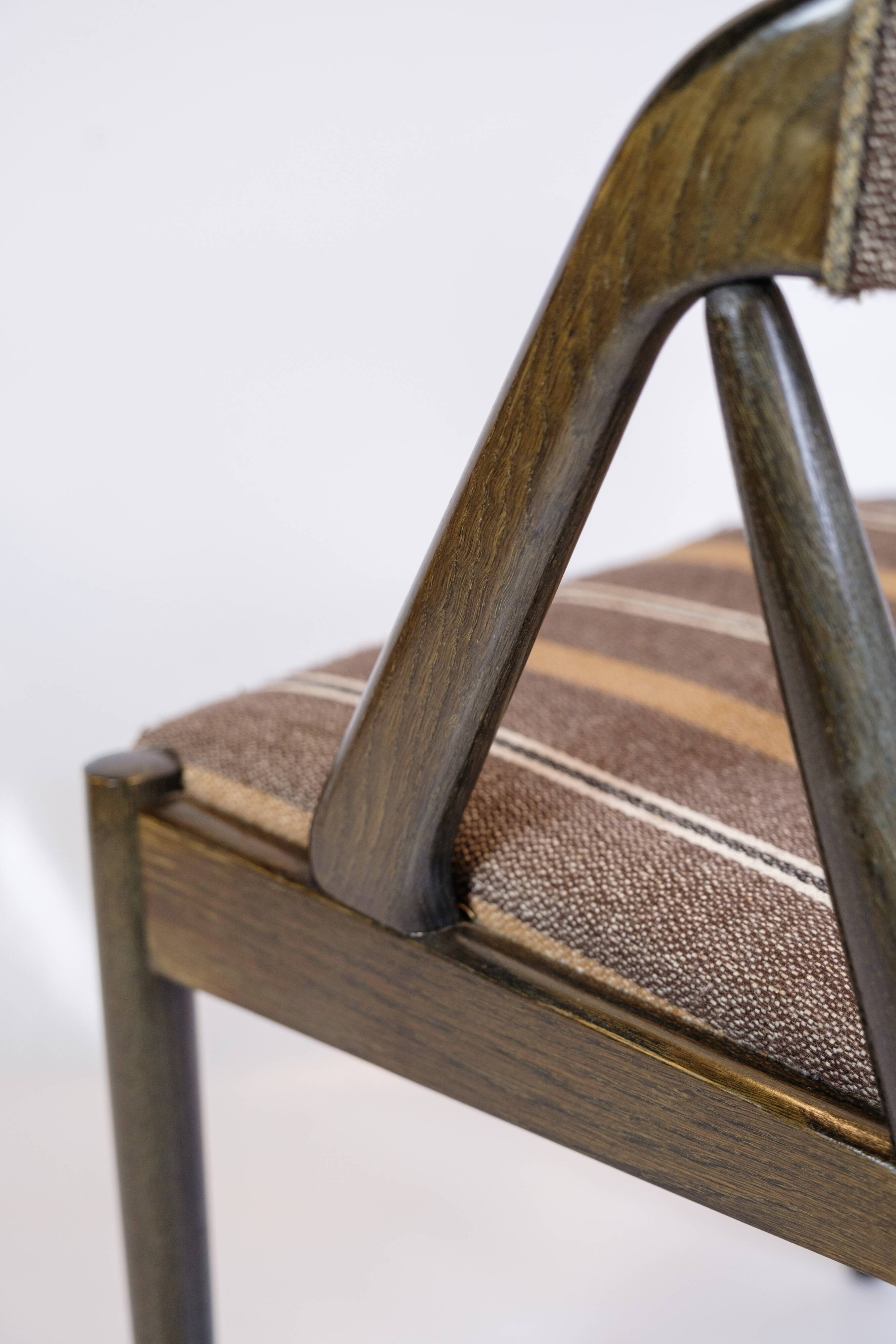 Set Of 6 Dining Chairs Model 31 Made In Dark Wood By Kai Kristiansen