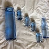 Lot de bouteilles verre bleu lagon