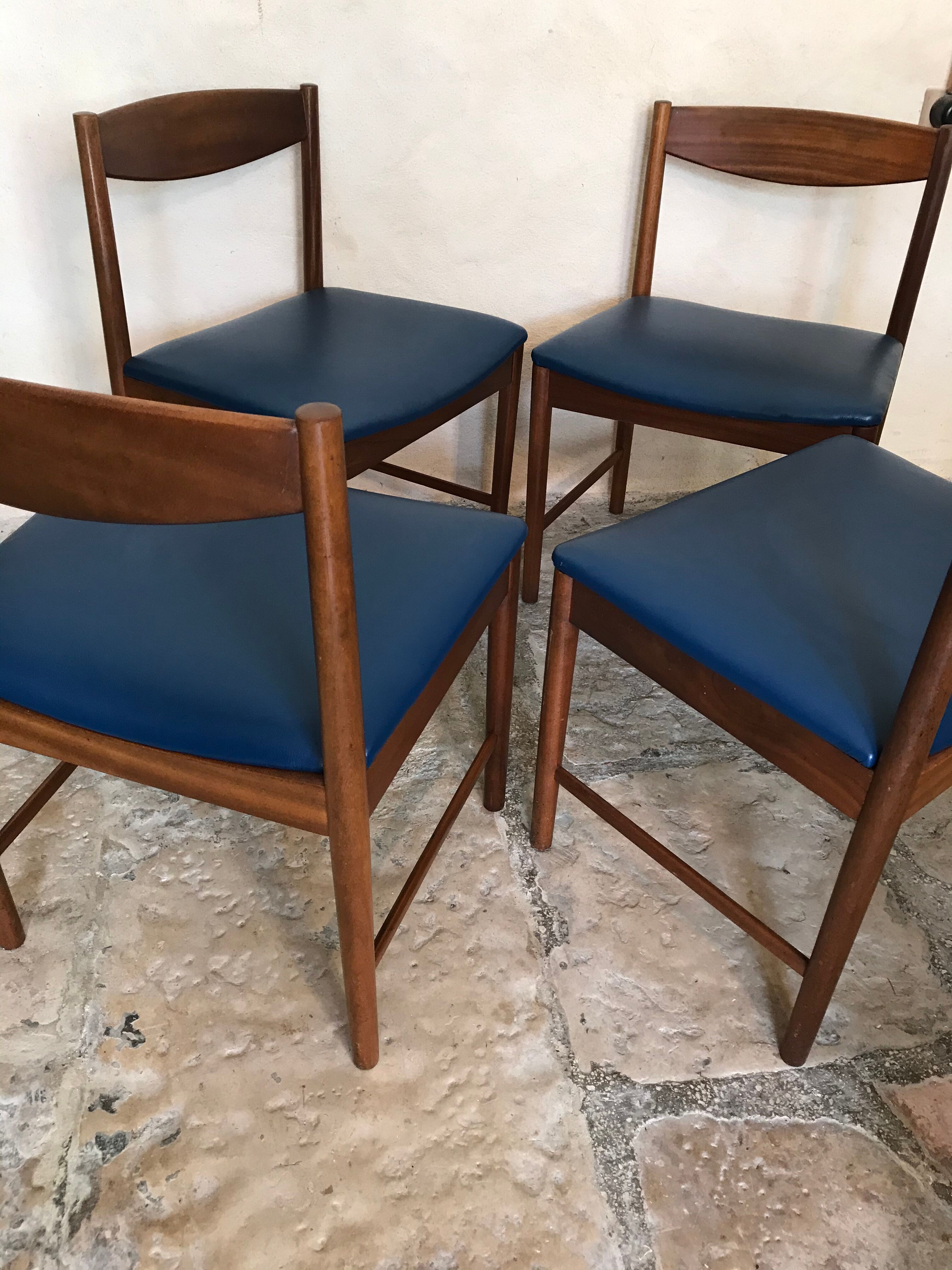 Lot de 4 chaises scandinaves teck 1960’s