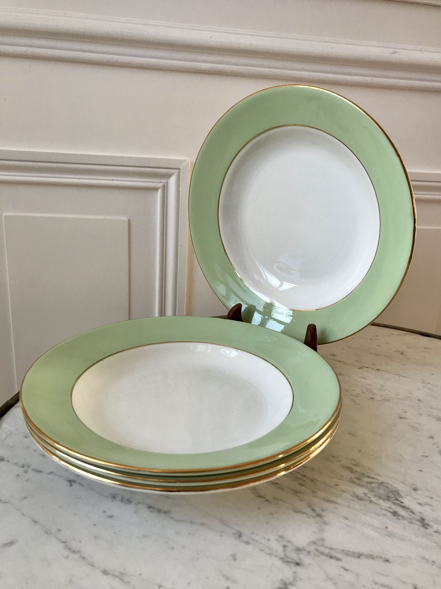 4 hollow plates Saint-Amand 60s pastel almond green