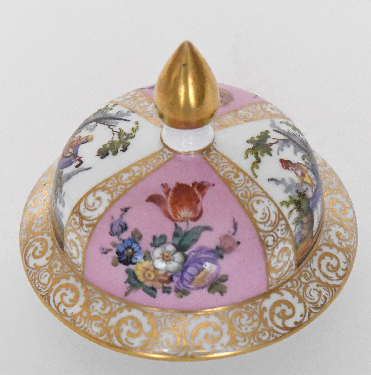 Pair of covered Dresden porcelain vases from Helena Wolfsohn's studio