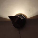 Aplique de pared iridiscente. España, 1980s.