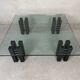 Table basse en verre et en acier