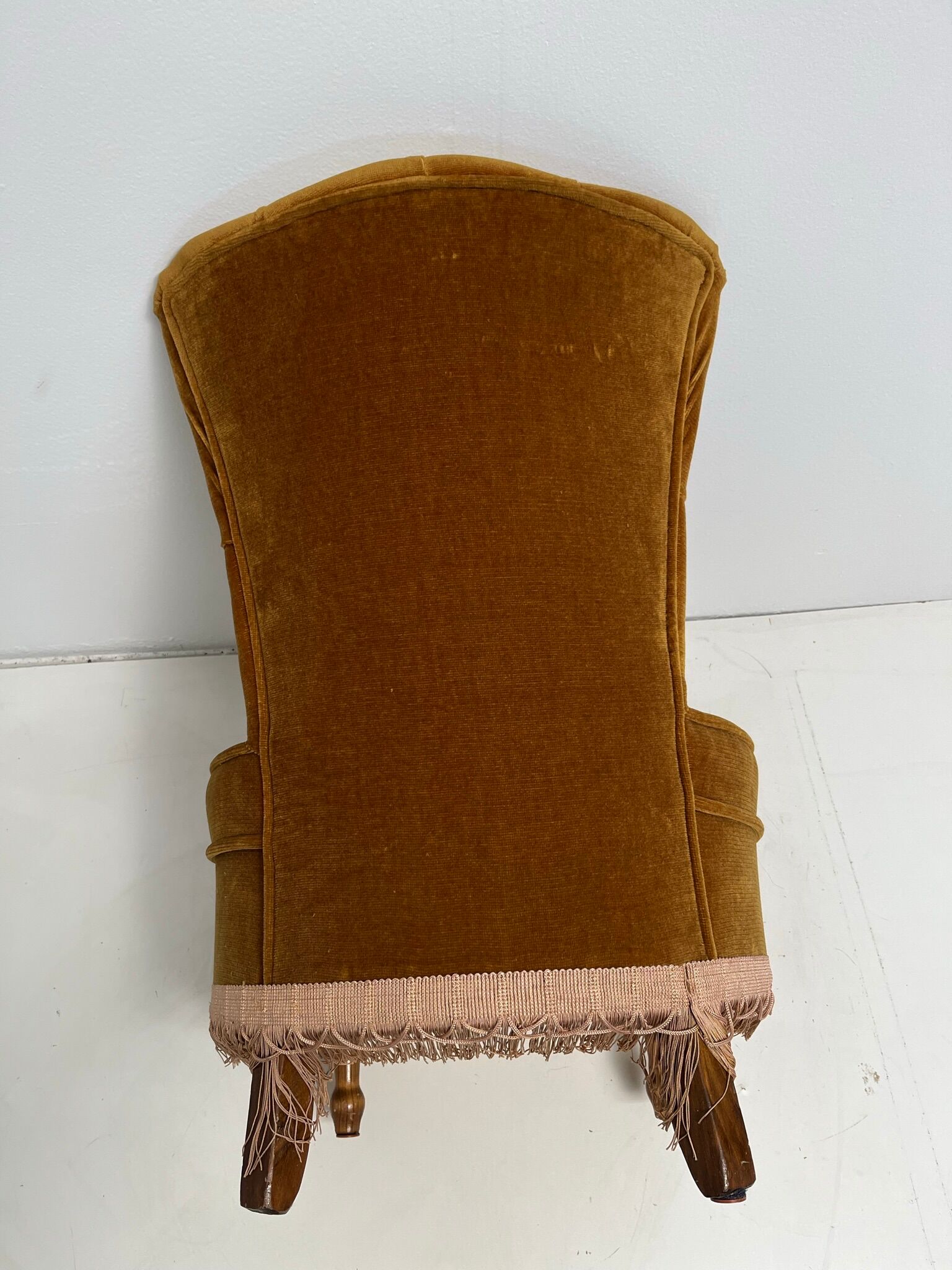Vintage toad armchair with fringe 50s