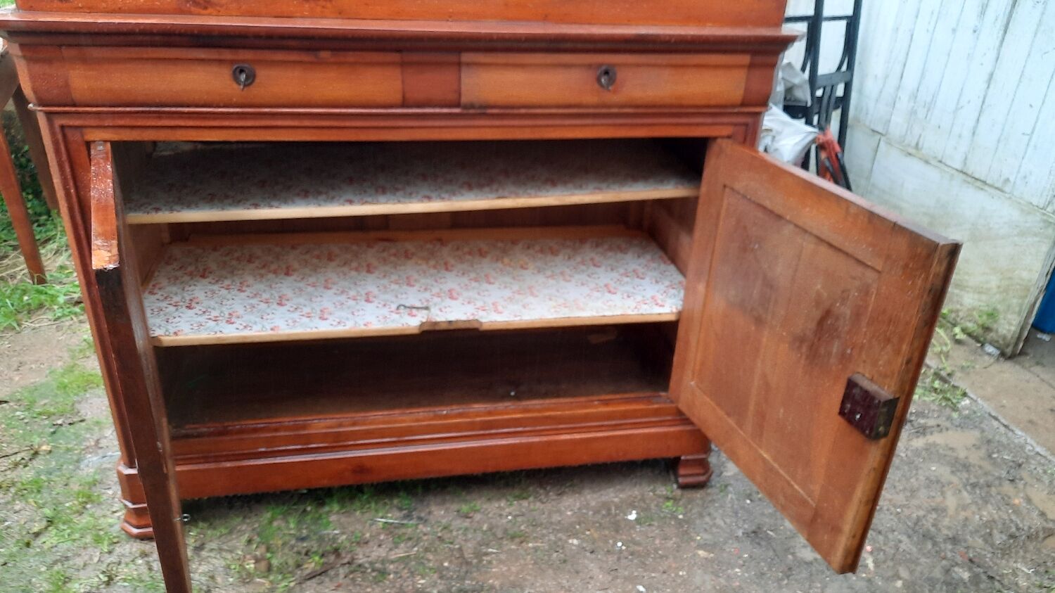 Sideboard 2 body style louis philippe