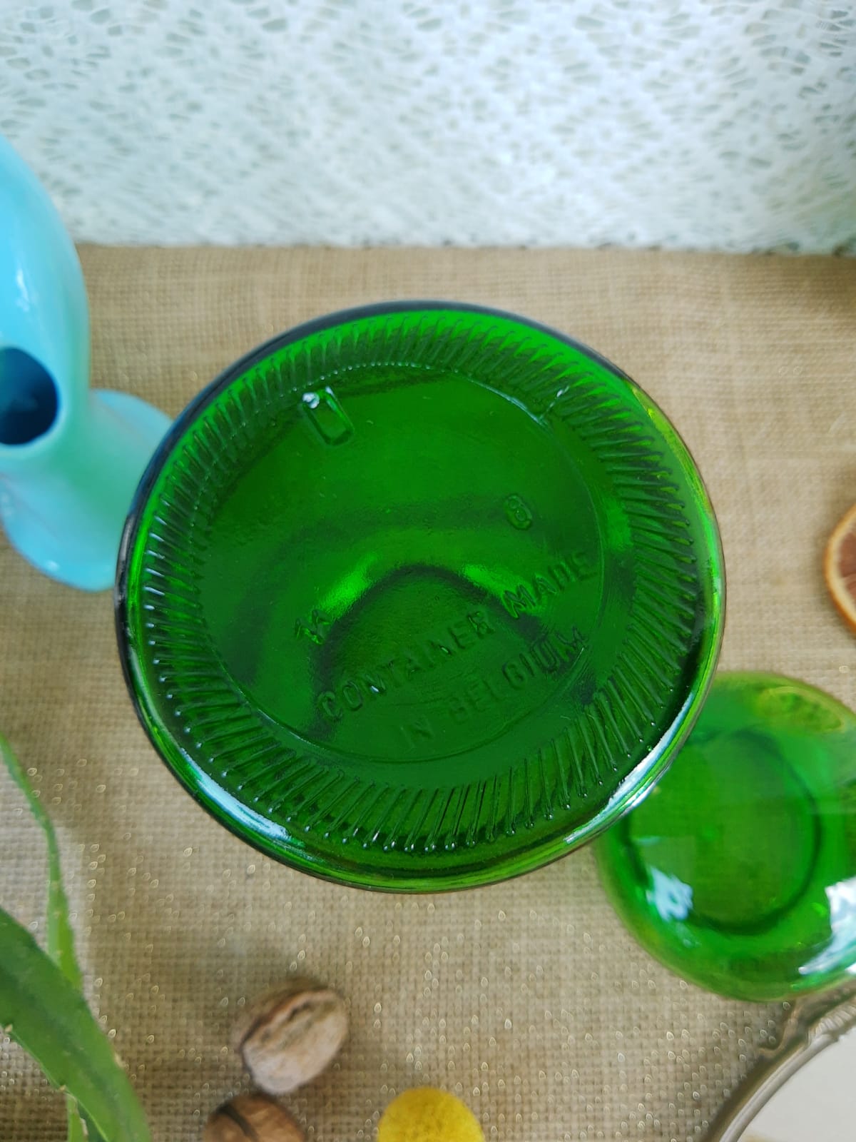 Apothecary green glass jar with gilding -vintage