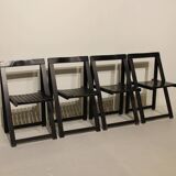 4 chaises pliantes en bois