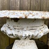 Pair of Médicis planters in cast iron