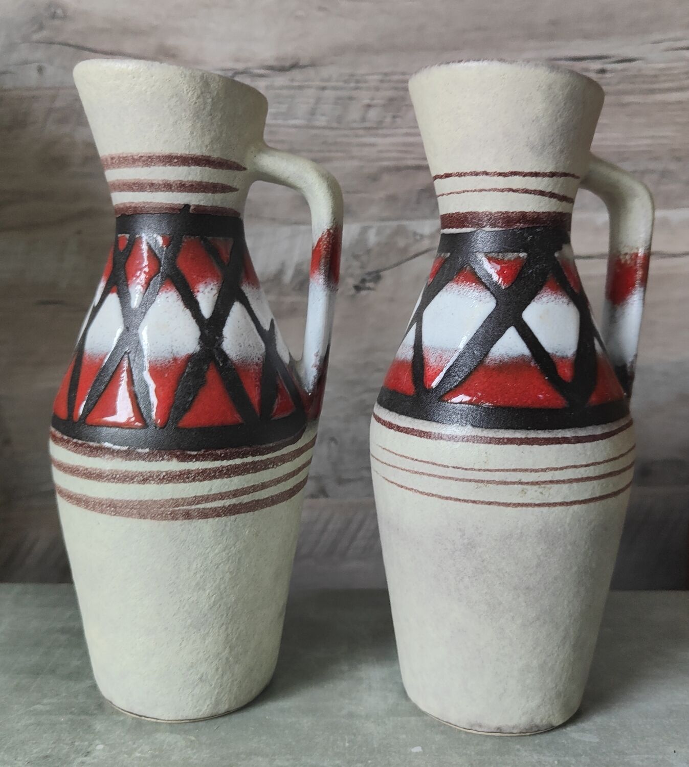 Pair of pitchers fat lava Germany