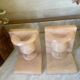 Paire de serre-livres vintage vase Médicis en onyx rose