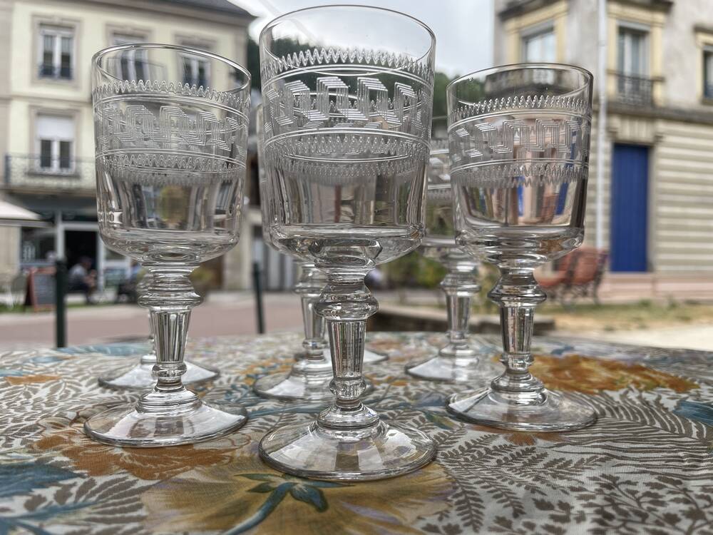 Set of 7 port or dessert wine glasses in ancient baccarat greek frieze