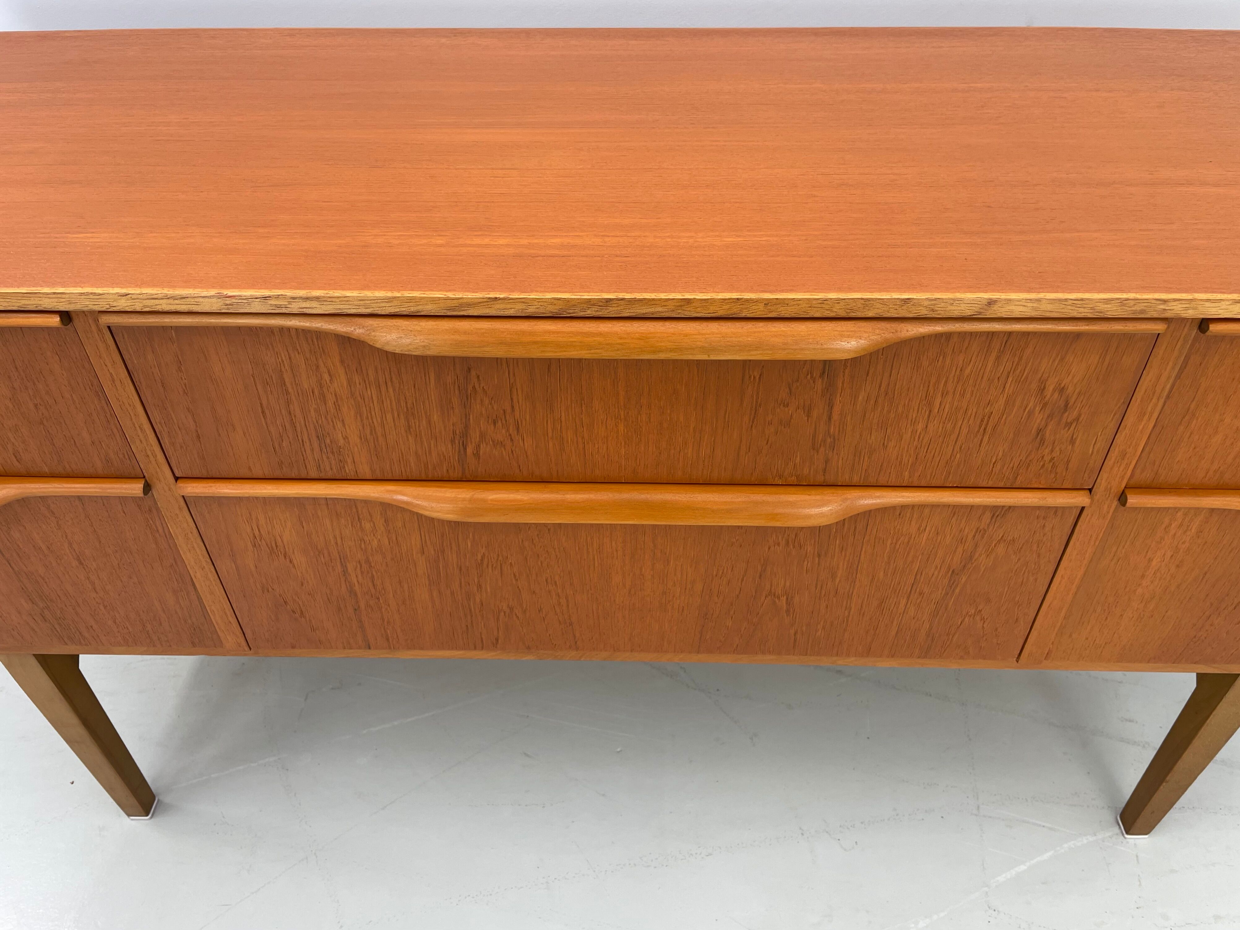 Vintage Austinsuite sideboard 1960's