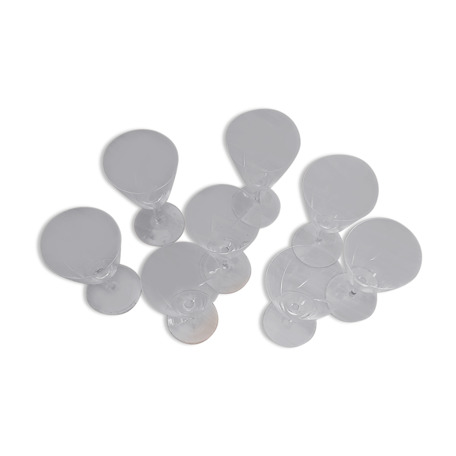 Set of 8 crystal glasses