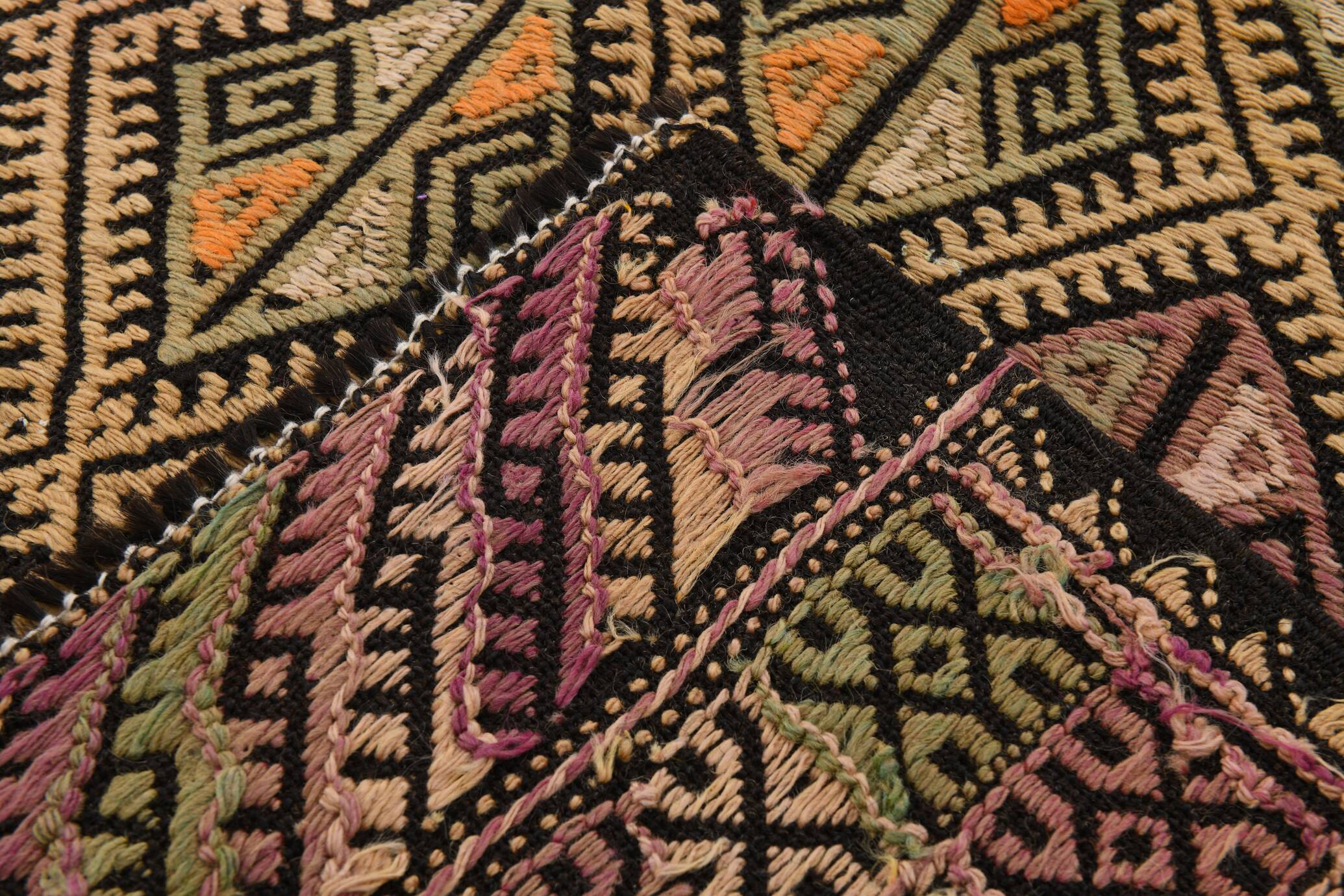 Yellow & Green Tribal Turkish Kilim Rug, 158x236Cm