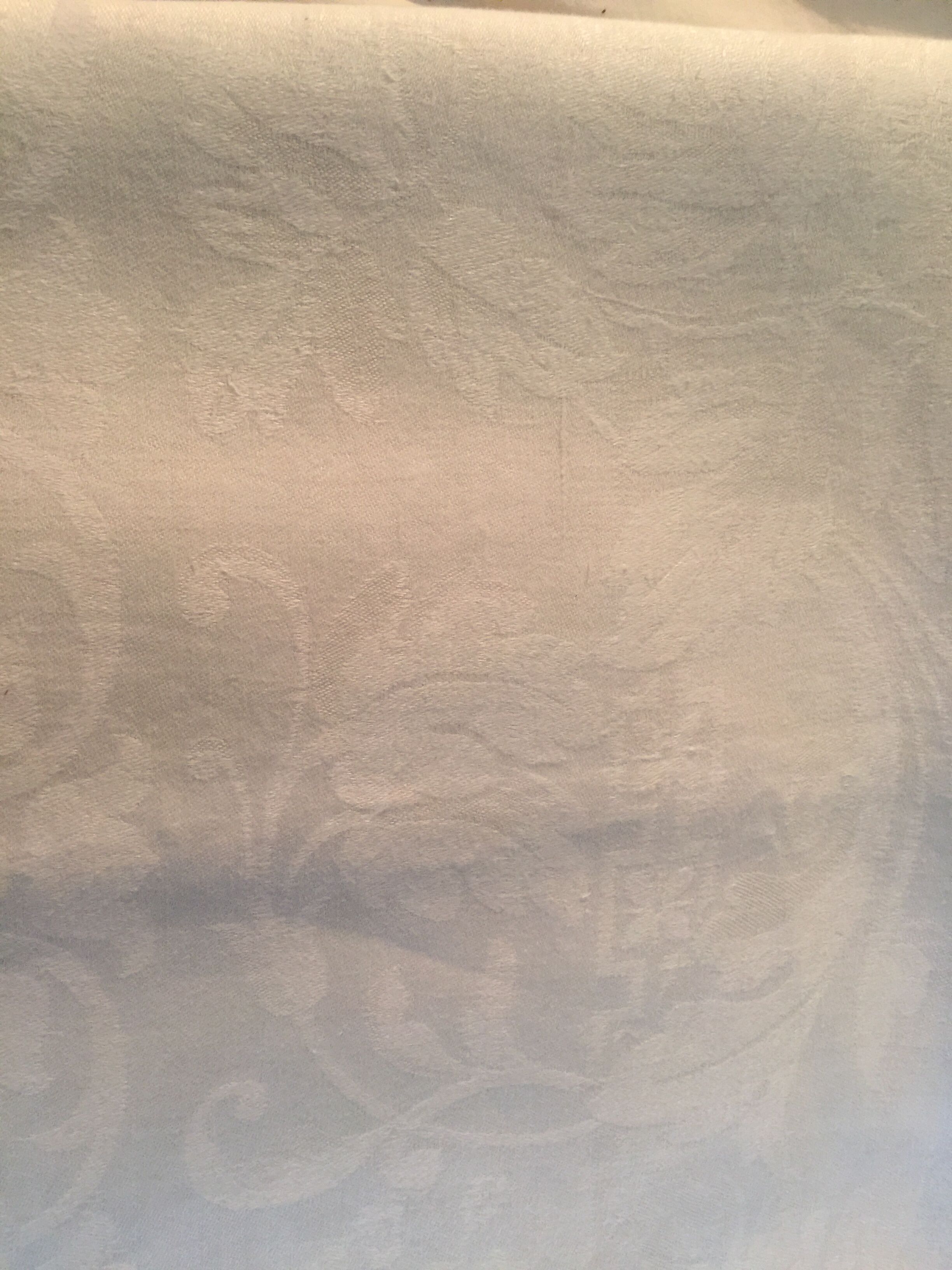 Cotton damask tablecloth