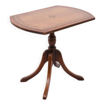 Bevan Funell Reprodux Tilt Top Wine Table 1970s England