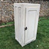 Vintage wooden jam putty color