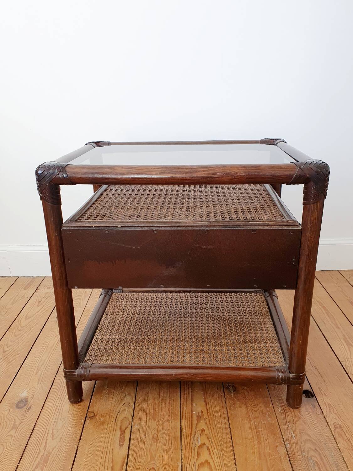 Table de chevet Roche Bobois en rotin