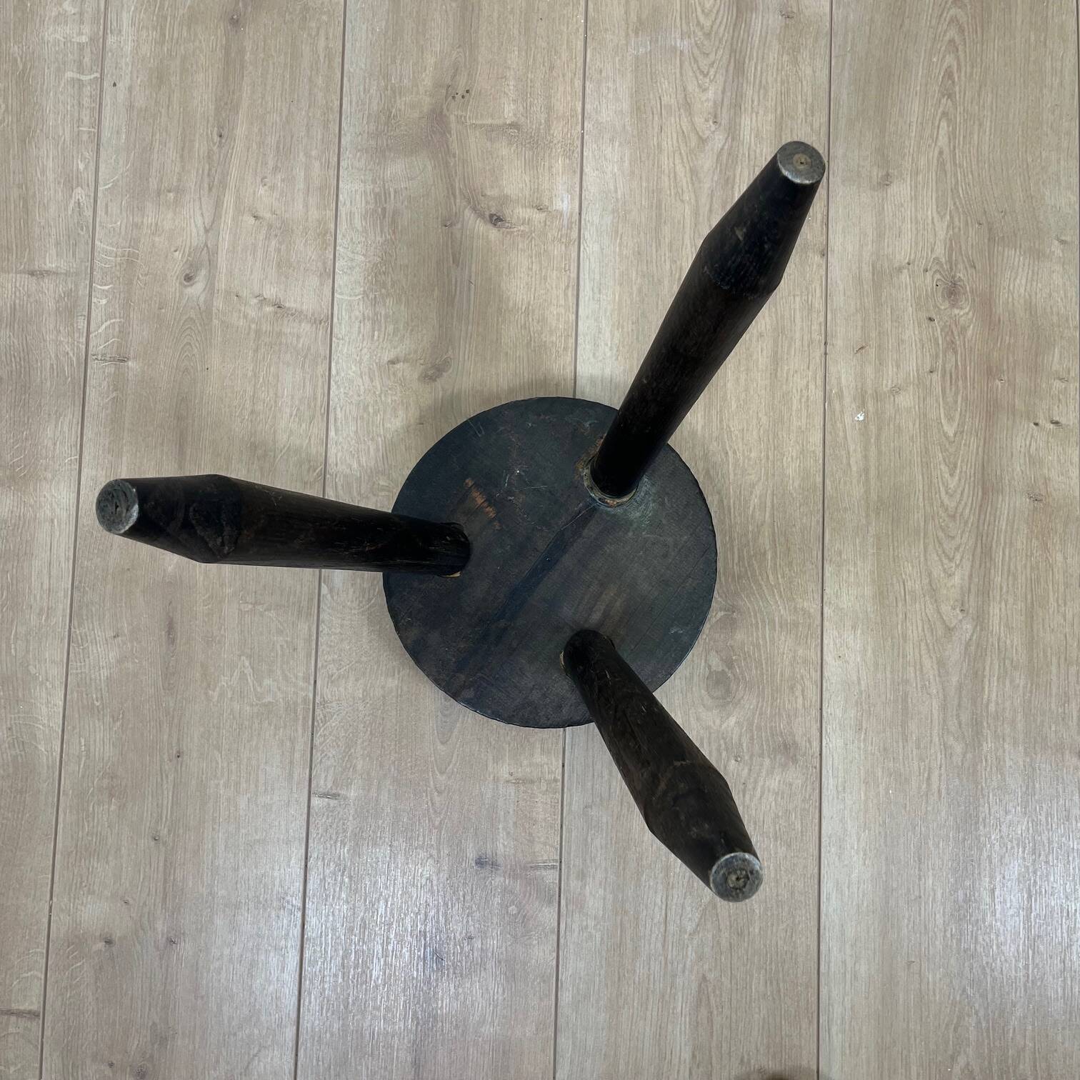 Small brutalist tripod stool in solid wood, 1960