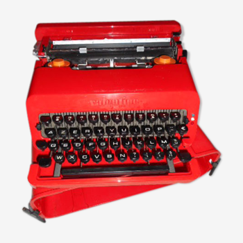Valentina typewriter