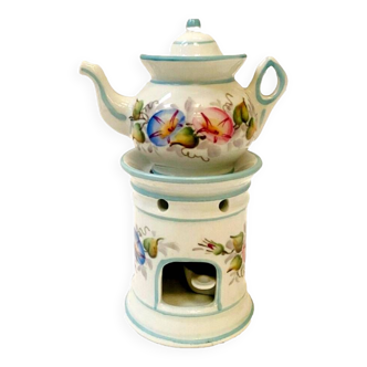 Polychrome porcelain tea pot with 20th century floral decoration