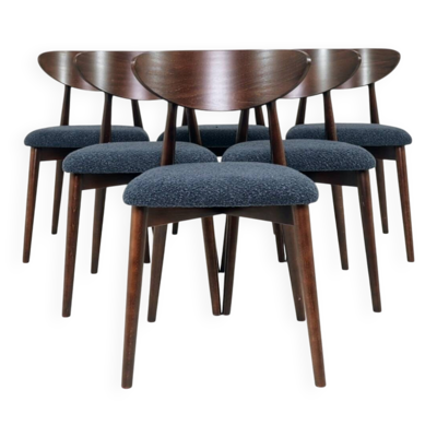 Ensemble moderne de 6 chaises de salle à manger, en bouclé bleu marine et en bois de hêtre foncé.