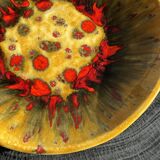 Large circular dish in West Germany style, brand JQ D35 H5.