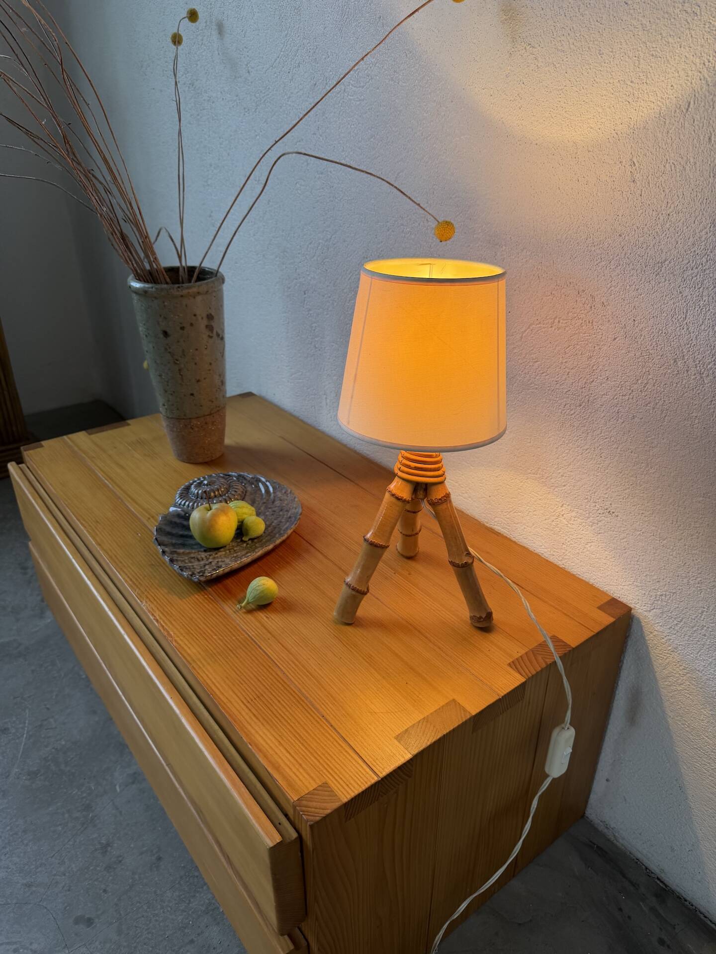 1960s rattan desk or table lamp