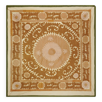 Hand-knotted rug, vintage Turkish rug 134x135 cm