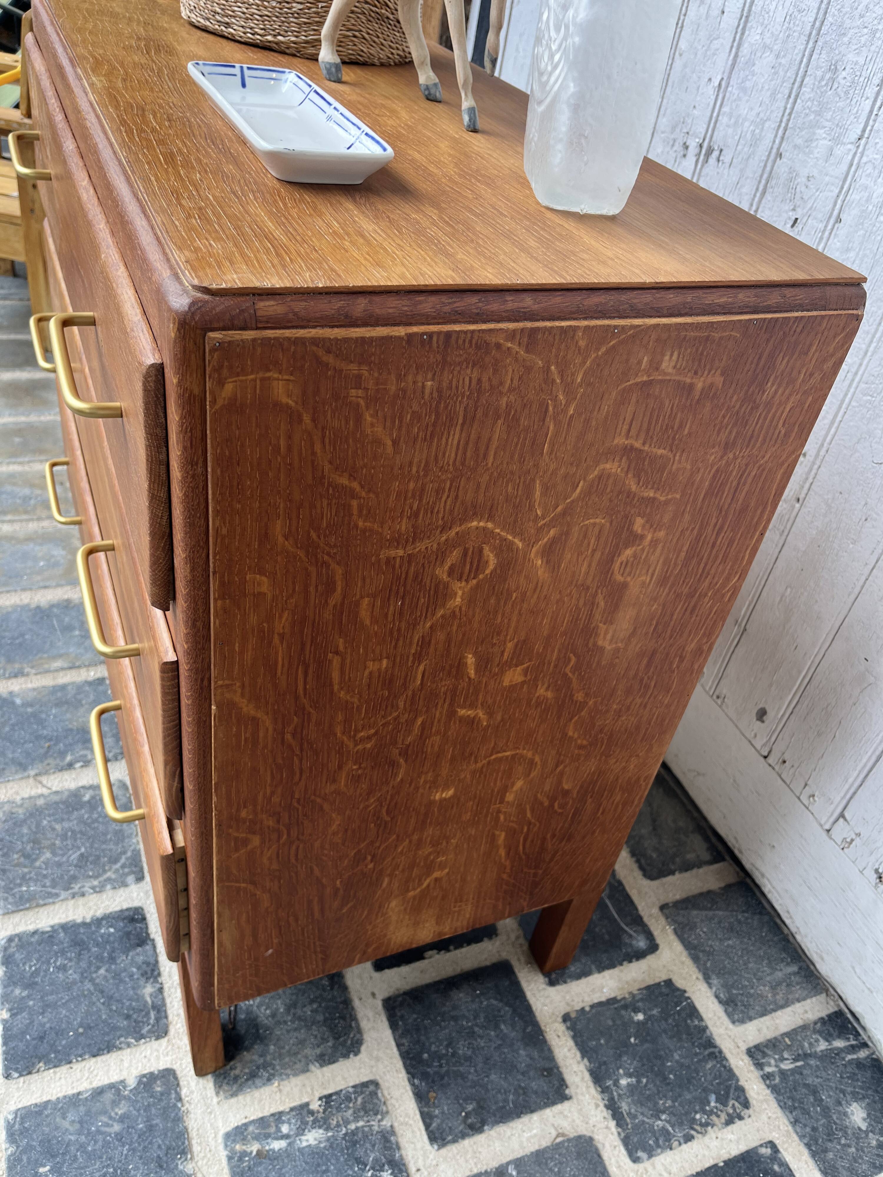 1960s chest of drawers