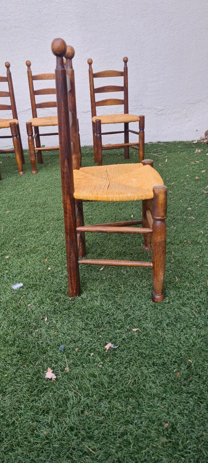 6 chairs