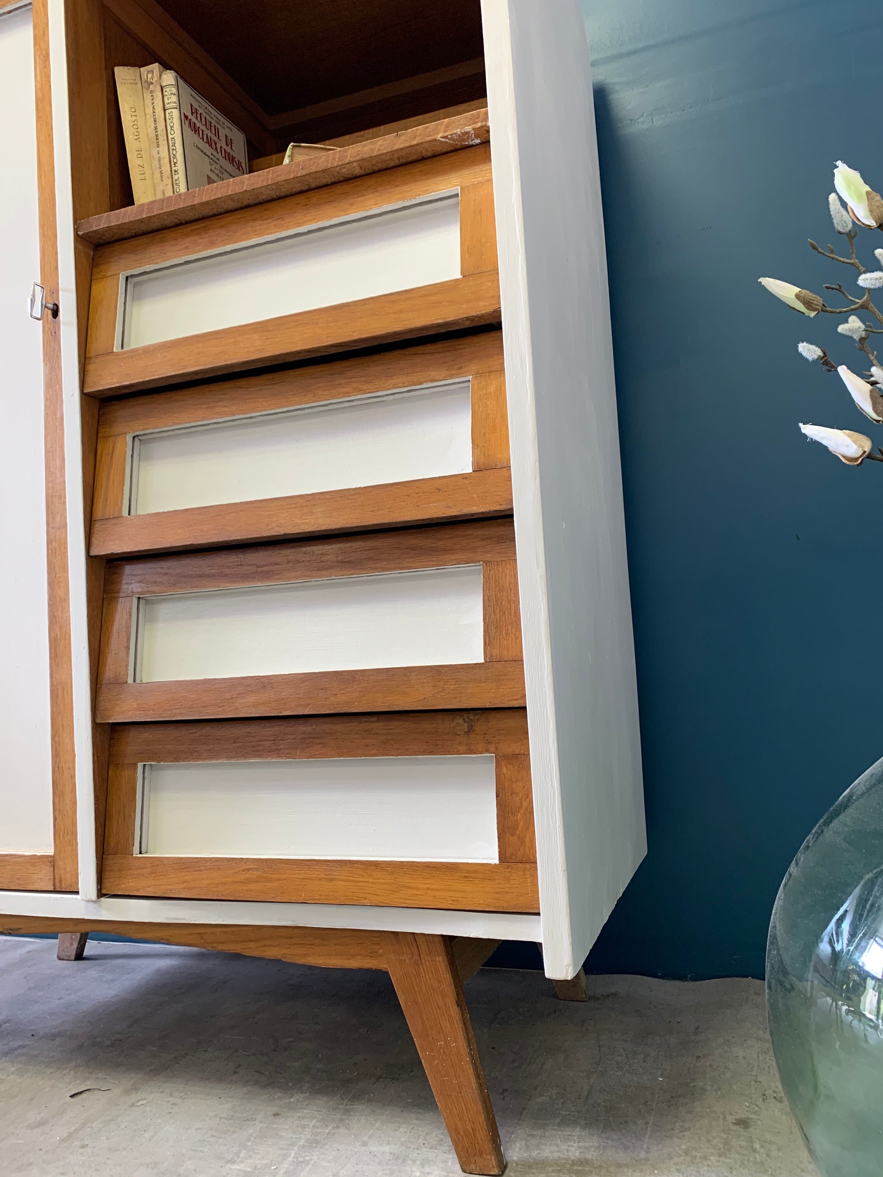 Cabinet vintage beech