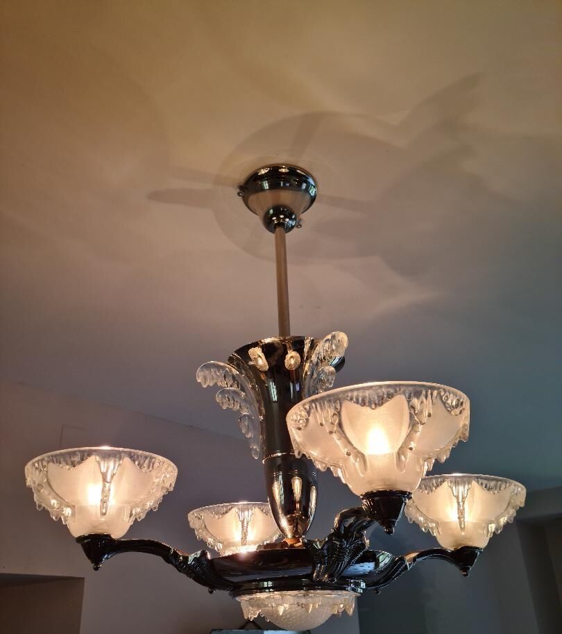 Ezan art deco chandelier with 4 arms of light