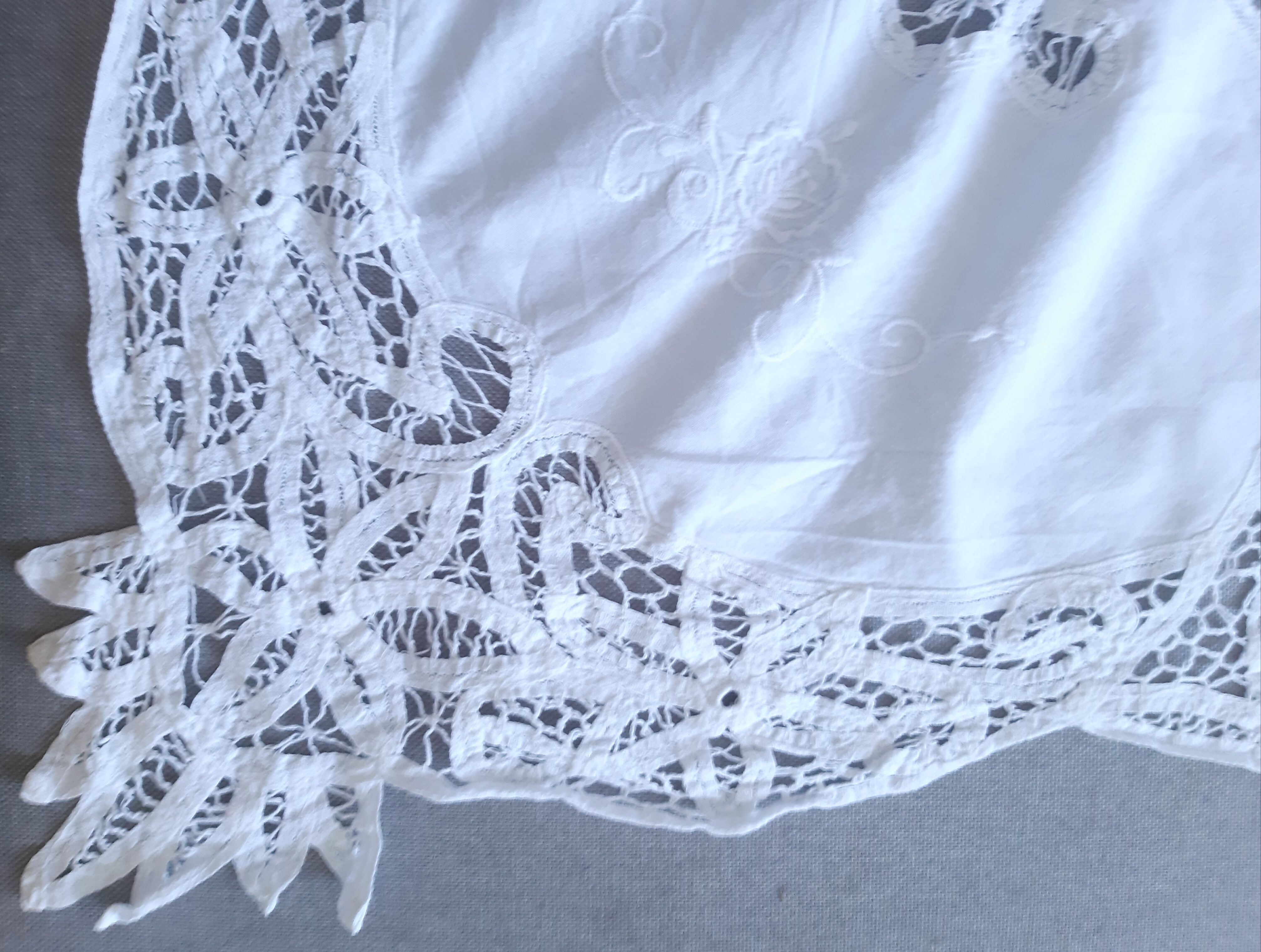 Nappe ancienne de cérémonie 230 x 150