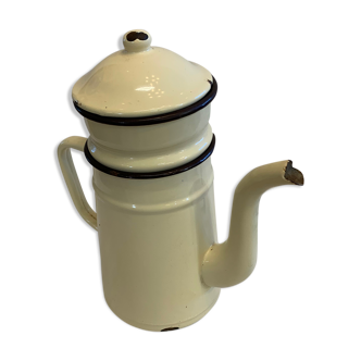 Enamelled coffee maker