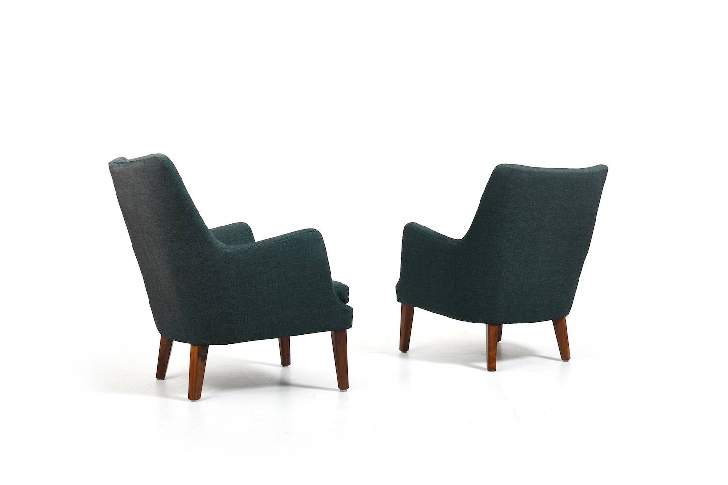Rare Pair of AV-53 Easychairs by Arne Vodder 1953