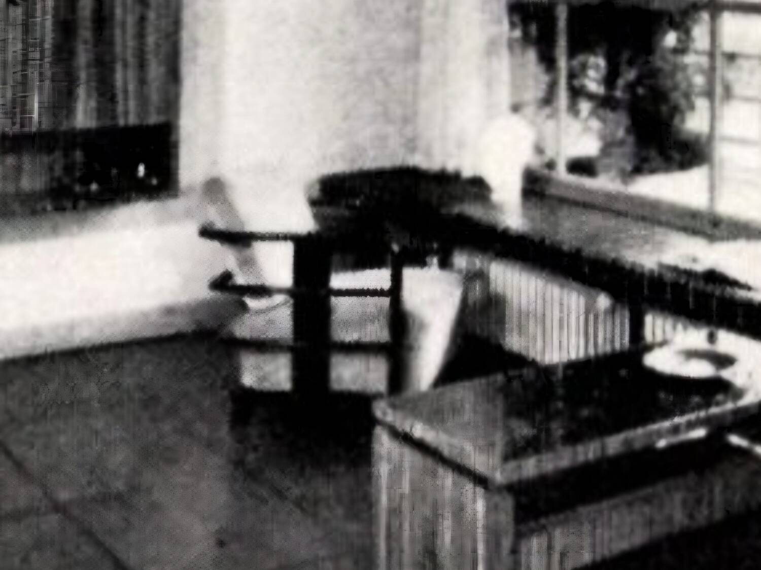Lajos Kozma, importants fauteuils Art Déco de Budapest Werkstatte, années 1930