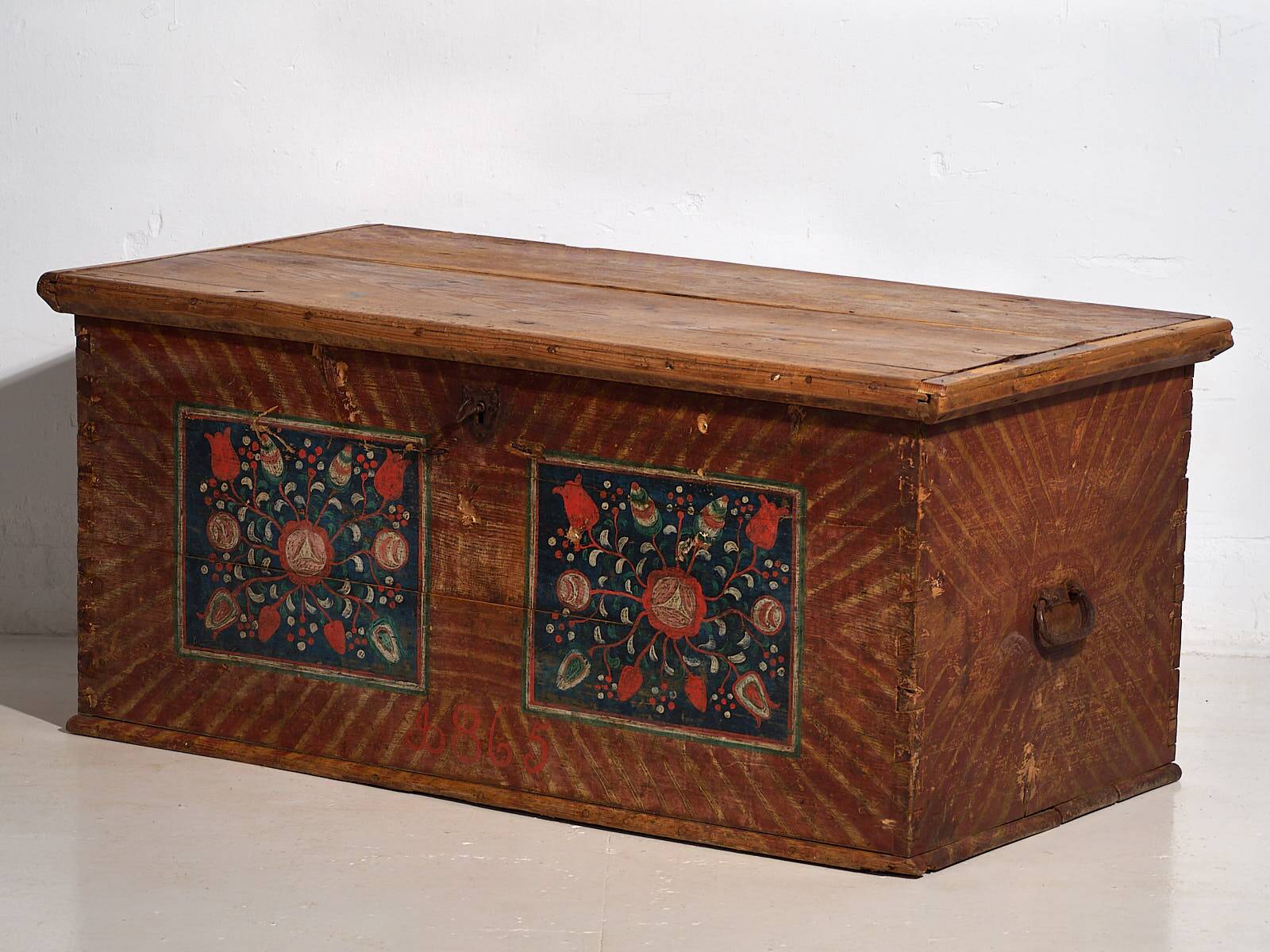 Antique floral storage trunk (c.1865)