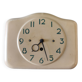 Clock in vintage enamelled sheet metal, mechanical