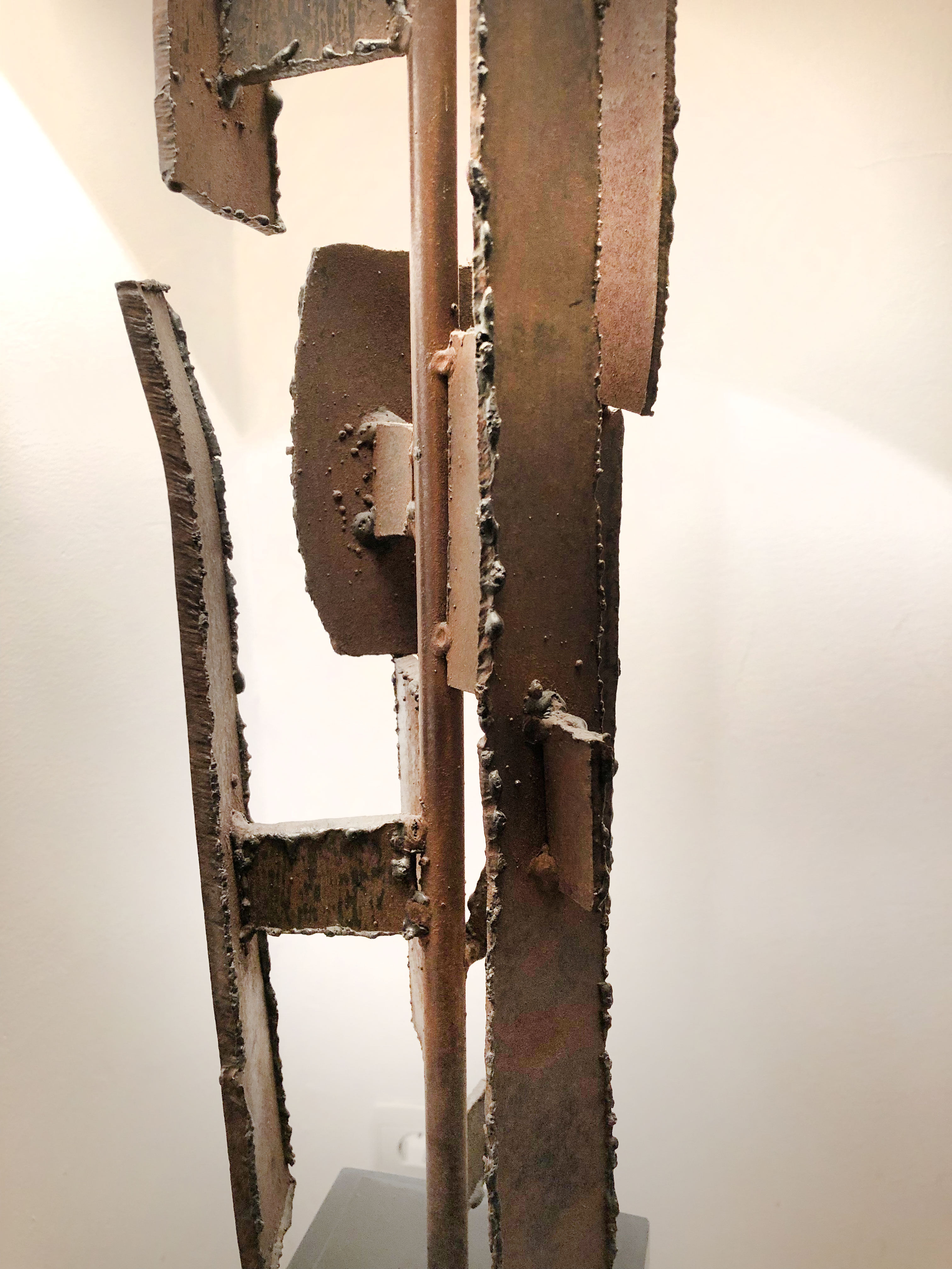 LAUREL USA - LAMP by sculptor RICHARD BARR