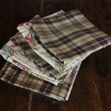 6 brown checkered table napkins with vintage flowers