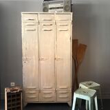 Industrial metal vestiary