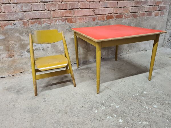 Lot table et chaise Egon Se 18 enfant
