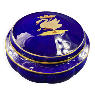 Porcelain box decorated with a swan with a gold crown on a midnight blue background Blois