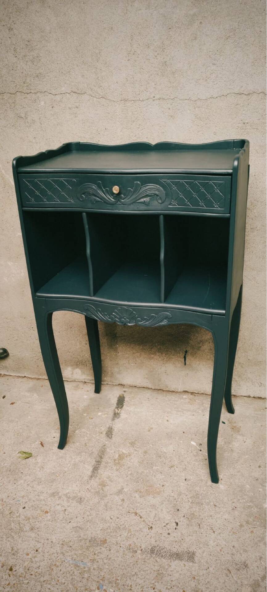 Antique black carbon bedside table