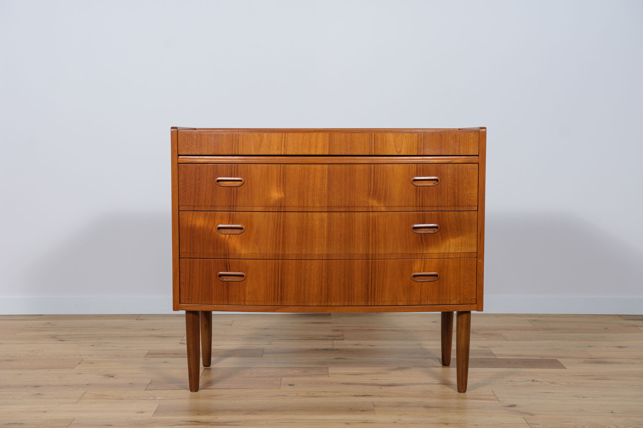 Coiffeuse danoise en teck du milieu du siècle, années 1960